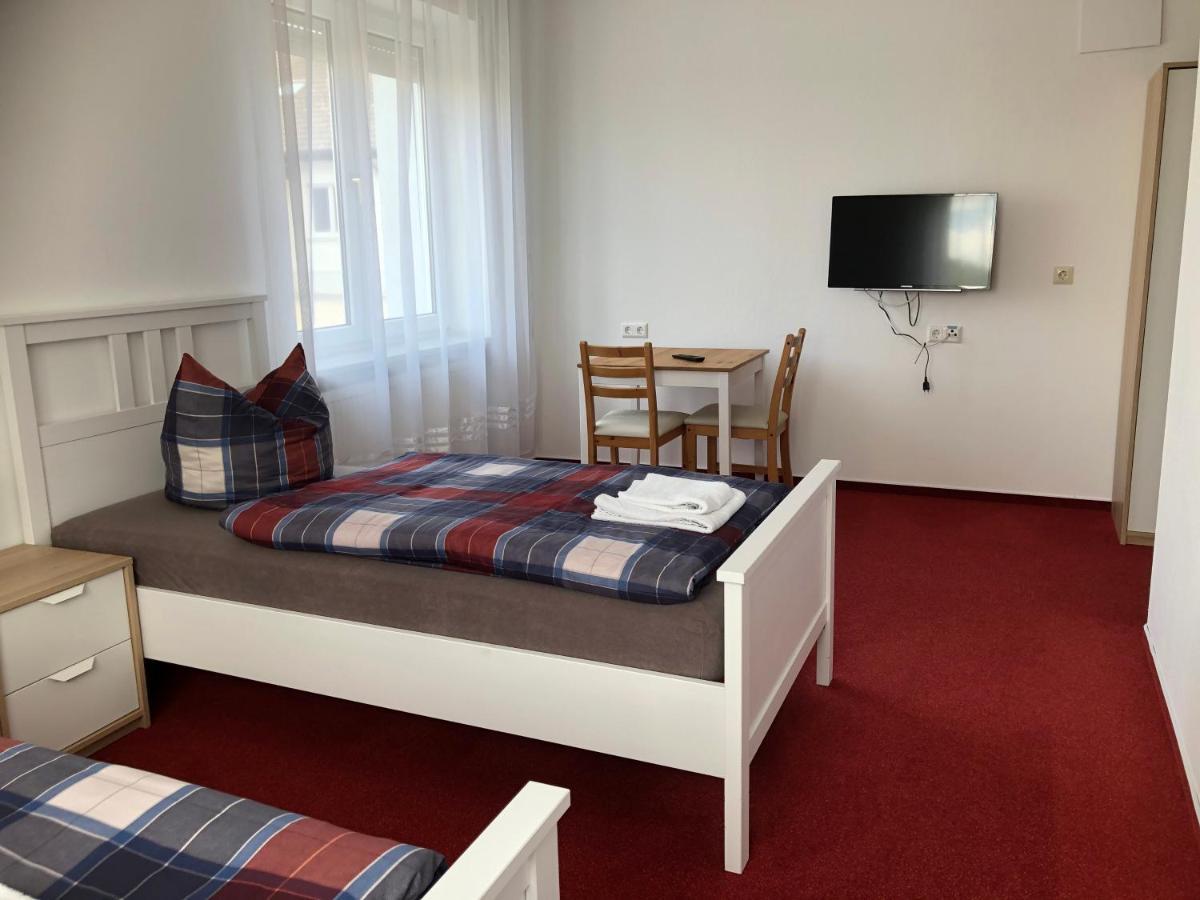 Jimmy Gastronomie & Uebernachtung Hotel Altheim  Екстериор снимка
